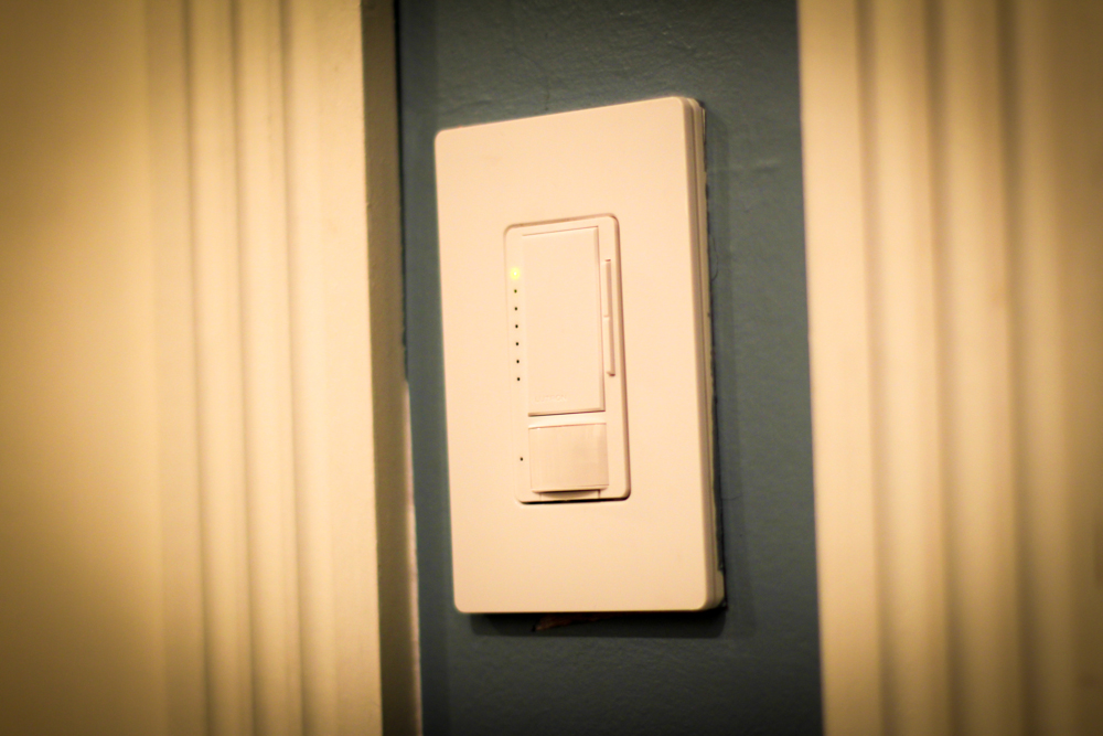 Lutron MS-OPS2-WH Maestro 